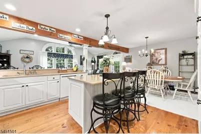 62 Lawrence Rd, Randolph Township, NJ 07869 - Photo 14