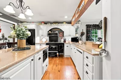 62 Lawrence Rd, Randolph Township, NJ 07869 - Photo 10