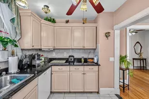 30 Elm St, Ridgefield, NJ 07660 - Photo 12