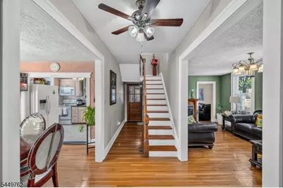 30 Elm St, Ridgefield, NJ 07660 - Photo 4
