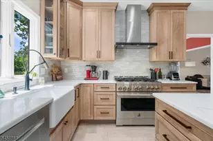 15 Austin Hill Rd, Clinton Township, NJ 08809 - Photo 1