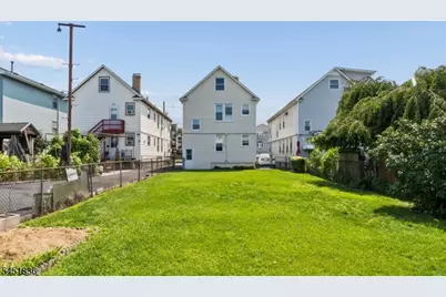 537 Maple Ave, Elizabeth, NJ 07202 - Photo 38