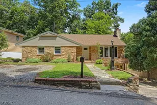 49 Omaha Ave, Rockaway Township, NJ 07866 - Photo 8
