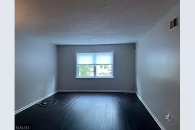105 Bldga Newark Pompton Tpke #13B, Pequannock Township, NJ 07440 - Photo 4