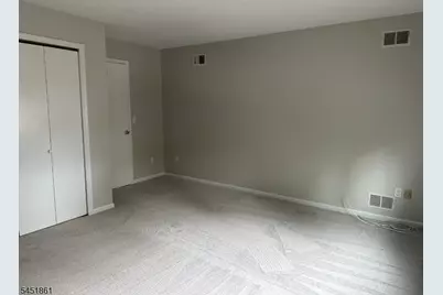 105 Bldga Newark Pompton Tpke #13B, Pequannock Township, NJ 07440 - Photo 8
