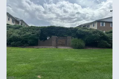 105 Bldga Newark Pompton Tpke #13B, Pequannock Township, NJ 07440 - Photo 14