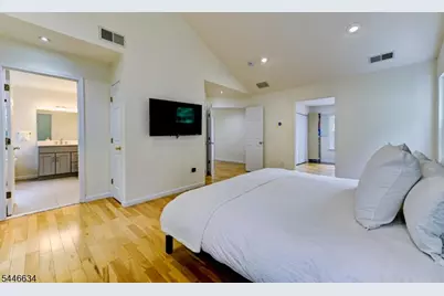 56 Liberty Ridge Rd, Bernards Township, NJ 07920 - Photo 22