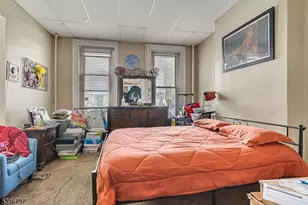 14 Crown St, Bloomfield, NJ 07003 - Photo 12
