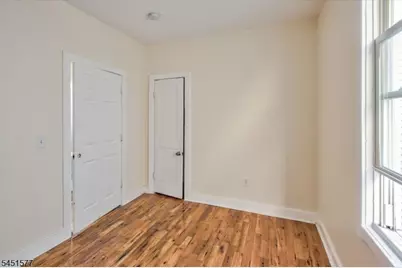 225 S 10th St, Newark, NJ 07107 - Photo 28