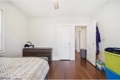304 Brook Ave, Passaic, NJ 07055 - Photo 8