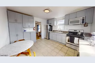 408 Forest St, Kearny, NJ 07032 - Photo 18
