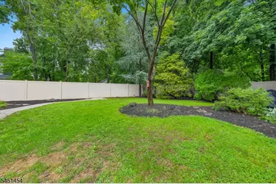 1041 Kenyon Ave, Plainfield, NJ 07060 - Photo 46