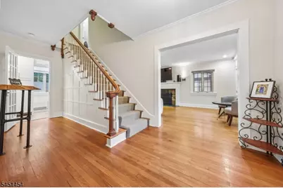 1041 Kenyon Ave, Plainfield, NJ 07060 - Photo 2