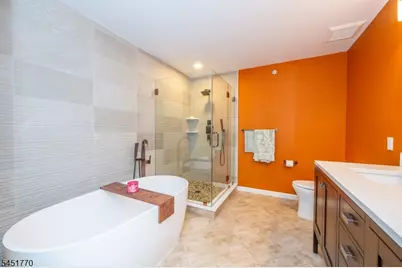 814 River Pl, Butler, NJ 07405 - Photo 1