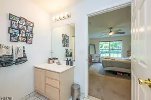 10 Parkside Ct, Wayne Twp., NJ 07470 - Photo 14