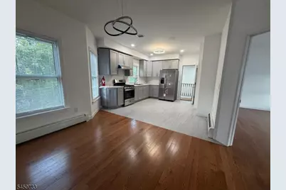 49 Mercer St, Paterson, NJ 07524 - Photo 2