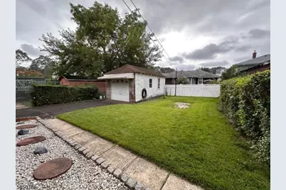 15 Katherine Ave, Passaic, NJ 07055 - Photo 40