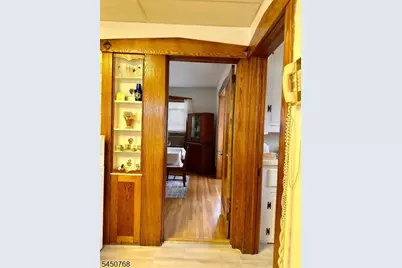 15 Katherine Ave, Passaic, NJ 07055 - Photo 22