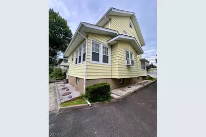 15 Katherine Ave, Passaic, NJ 07055 - Photo 44