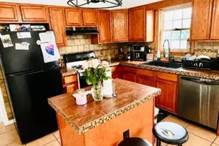 16 Victoria Ave, Newark, NJ 07104 - Photo 10