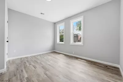 124 Sitgreaves St, Phillipsburg, NJ 08865 - Photo 14