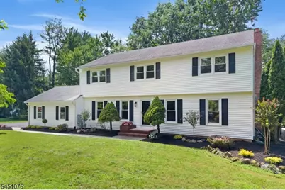 59 Catskill Ct, Montgomery Township, NJ 08502 - Photo 2