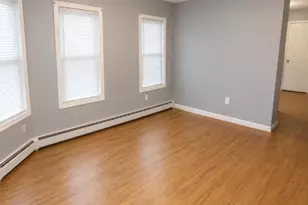 664 E 22nd St, Paterson, NJ 07504 - Photo 2