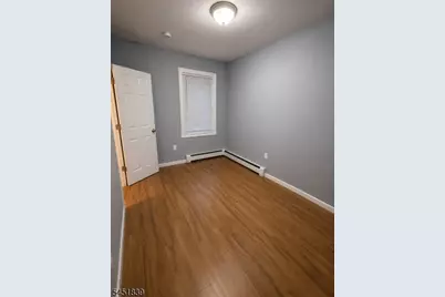 664 E 22nd St #1, Paterson, NJ 07504 - Photo 10