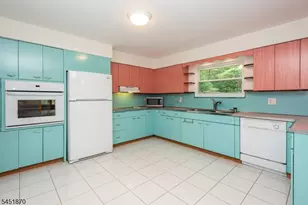 681 Easton Ave, Franklin Township, NJ 08873 - Photo 6