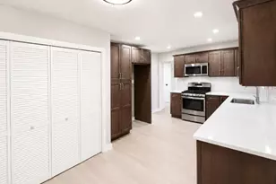 13 Patton Dr, Franklin Township, NJ 08873 - Photo 16