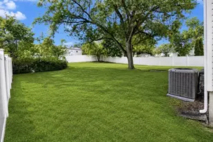 13 Patton Dr, Franklin Township, NJ 08873 - Photo 1