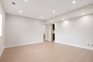 13 Patton Dr, Franklin Township, NJ 08873 - Photo 28
