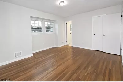 13 Patton Dr, Franklin Township, NJ 08873 - Photo 20