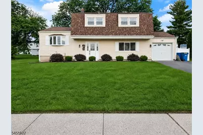 13 Patton Dr, Franklin Township, NJ 08873 - Photo 1