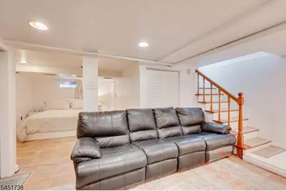 873 S Park Ter, Union Township, NJ 07083 - Photo 20