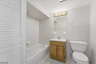 21 Hazard Pl, Elizabeth, NJ 07208 - Photo 28