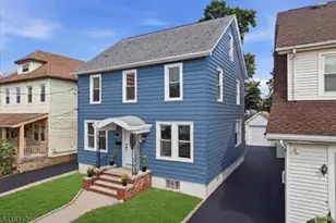 21 Hazard Pl, Elizabeth, NJ 07208 - Photo 2