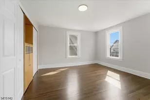 21 Hazard Pl, Elizabeth, NJ 07208 - Photo 14