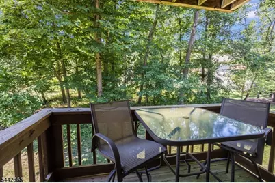 10 Brookstone Cir, Parsippany, NJ 07950 - Photo 12