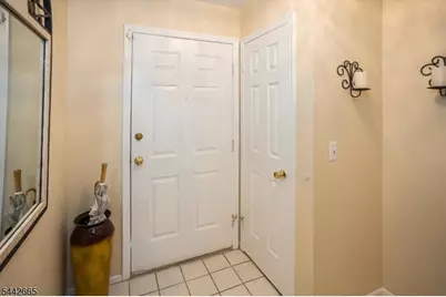 10 Brookstone Cir, Parsippany, NJ 07950 - Photo 2