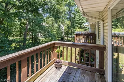 10 Brookstone Cir, Parsippany, NJ 07950 - Photo 18