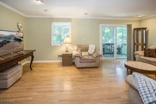 10 Brookstone Cir, Parsippany, NJ 07950 - Photo 10