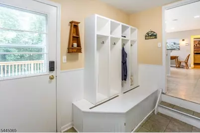 81 Poplar Dr, Hanover Township, NJ 07950 - Photo 20