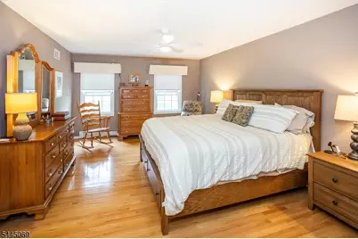 81 Poplar Dr, Hanover Township, NJ 07950 - Photo 20