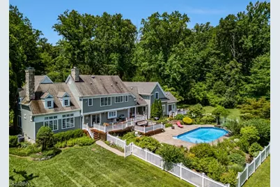 246 Beacon Hill Rd, Washington Township, NJ 07830 - Photo 2