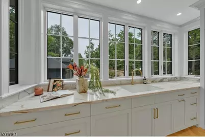 84 Watchung Ave, Montclair, NJ 07043 - Photo 16
