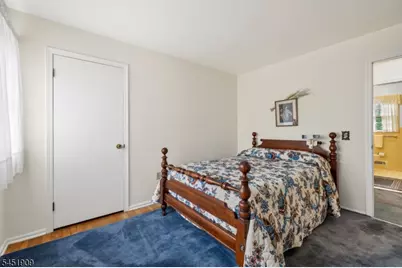 48 Sherbrooke Dr, Florham Park, NJ 07932 - Photo 16