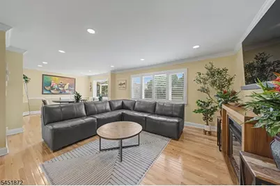 3 Rose Ct, Rockaway Township, NJ 07801 - Photo 4