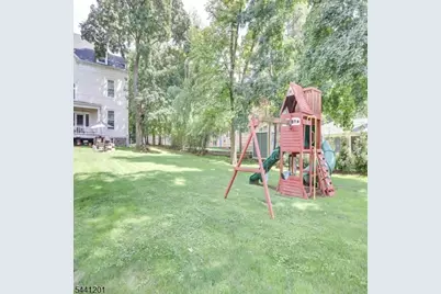 413 Centre St, South Orange, NJ 07079 - Photo 44