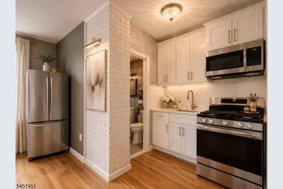 305 Cator Ave, Jersey City, NJ 07305 - Photo 2